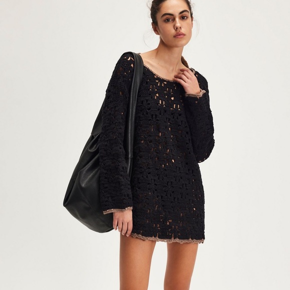Free People Sweaters - NWT ✨ Free People Rue Crochet Tunic